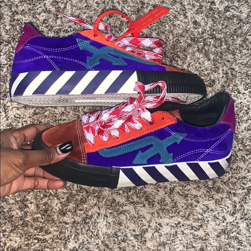 Off White New Arrow Low Top - Picture 3 of 4